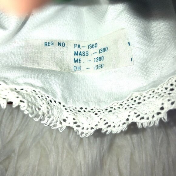 Vintage MRS CLAUS Handmade Christmas Doll Embroidered Dress Padded Self Stand - Picture 9 of 10